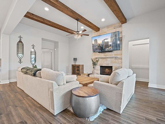 3rd image of 159 Raptor Beak Way