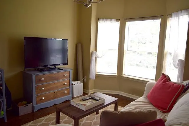 712 Settlers Ct — Photo 5