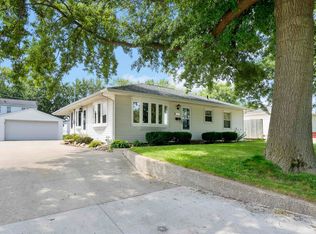 1229 Maxine Ave, Waterloo, IA 50701