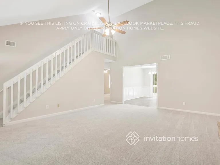 1356 Gray Rock Dr — Photo 5