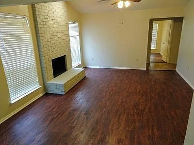 2nd image of 2008 Valleywood Dr