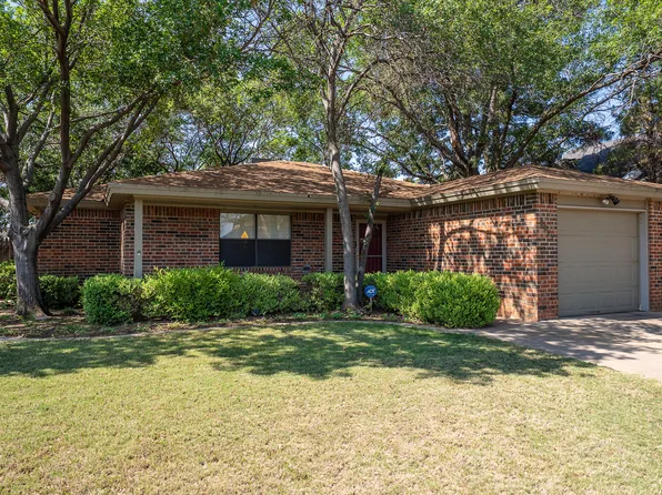 5017 62nd St, Lubbock, TX 79414