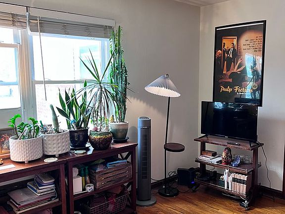 3rd image of 3416 Shaw Ave APT 3