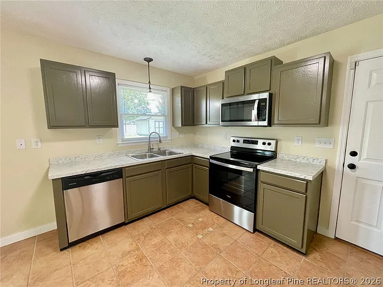 172 Finch Rd — Photo 12