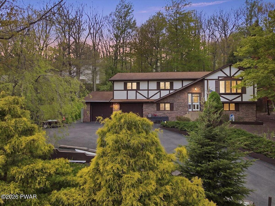 1st image of 31 Brunswick Dr