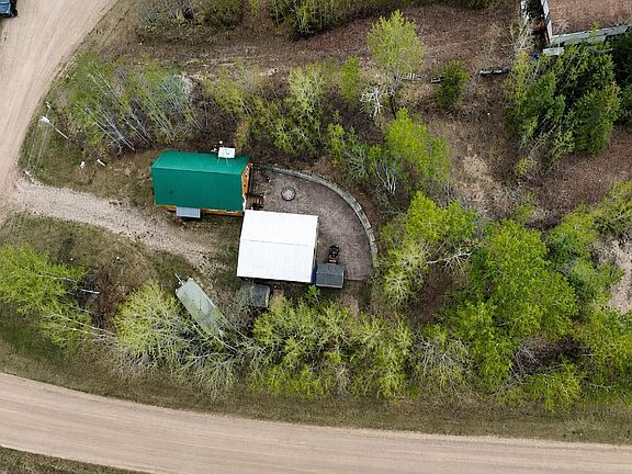 3rd image of 54126 Range Rd #52-11