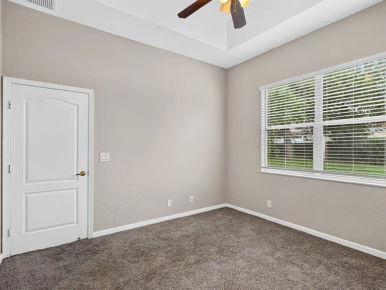 6305 Spring Lake Ter — Photo 17
