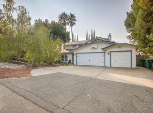 2801 Clemson Dr, Cameron Park, CA 95682