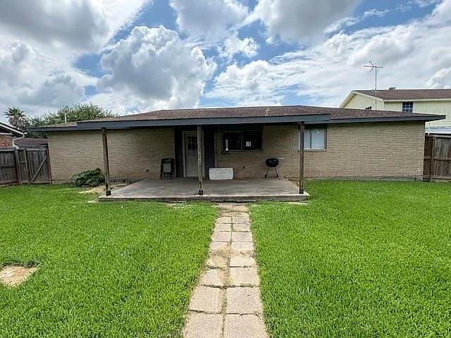 3310 Ashwyne Ct — Photo 9
