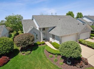 16260 Hummingbird Hill Dr, Orland Park, IL 60467