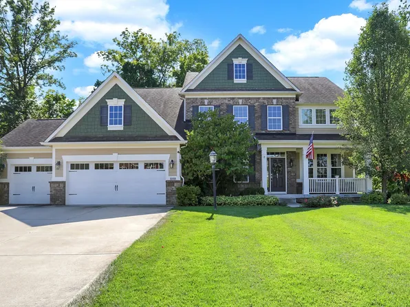 10202 Wicklow Ct, Fishers, IN 46040