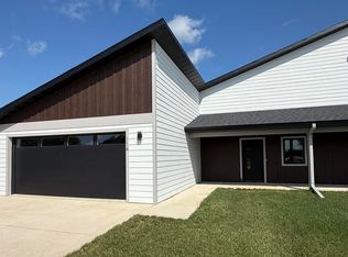 114 34th Ave W, Spencer, IA 51301