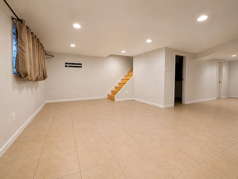 3408 Morrell Ave — Photo 5