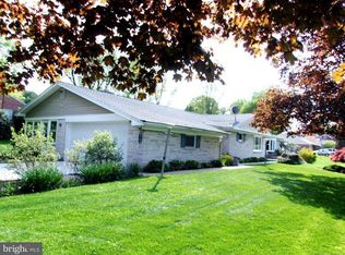 4098 Old Orchard Rd, York, PA 17402