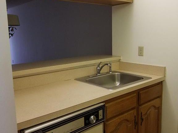 3rd image of 1755 Harrison St APT 228