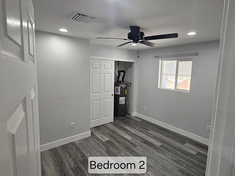 1123 S Central Ave #3 — Photo 5