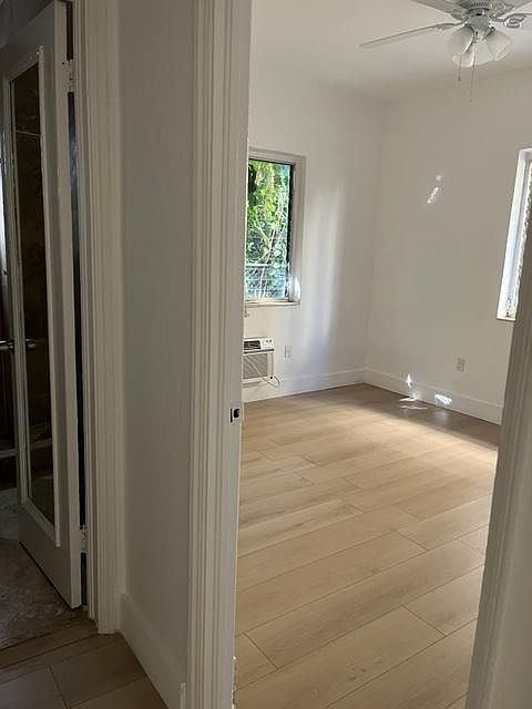 1st image of 1526 Meridian Ave #11