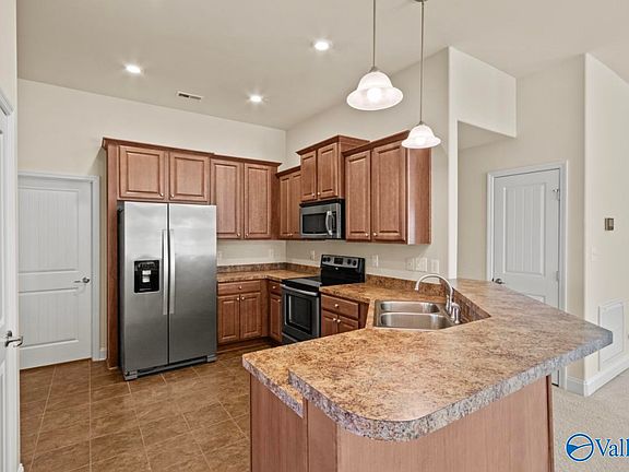 5th image of 24781 Silent Spring Dr