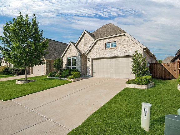 2nd image of 8721 Navidad Falls Dr