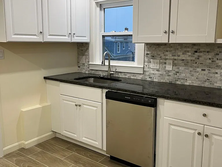 96 Winslow St #3 — Photo 4