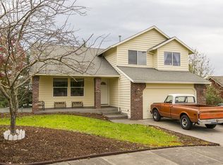 4227 SE Anderegg Loop, Portland, OR 97236