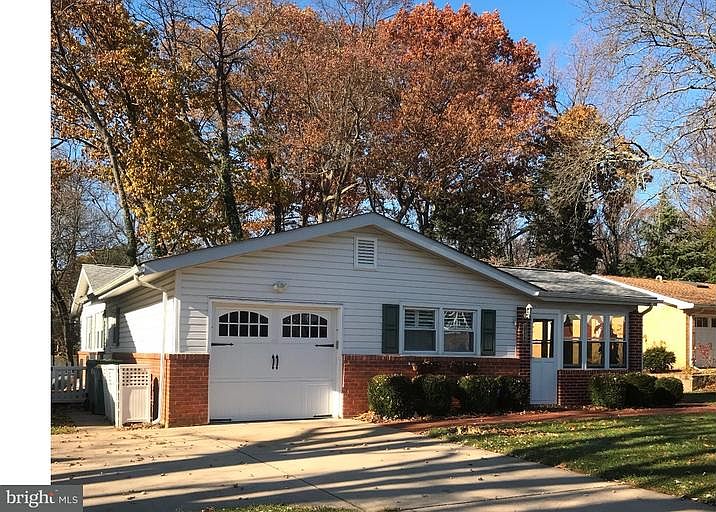 1st image of 2654 Drayton Dr