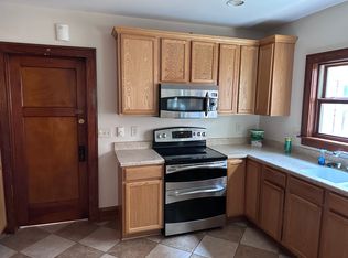 3466 S Delaware Ave #3466, Milwaukee, WI 53207