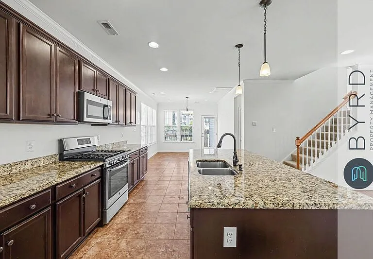 16921 Thornapple Run — Photo 15