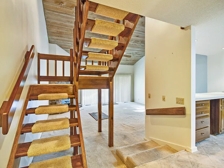 512 Druid Lndg — Photo 11