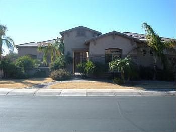 1st image of 3141 E Elmwood Pl
