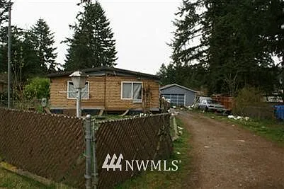 21708 146th Street E photo 1