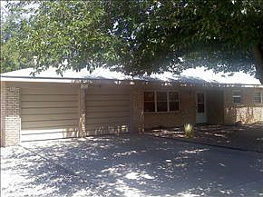2nd image of 8705 La Barranca Ave NE