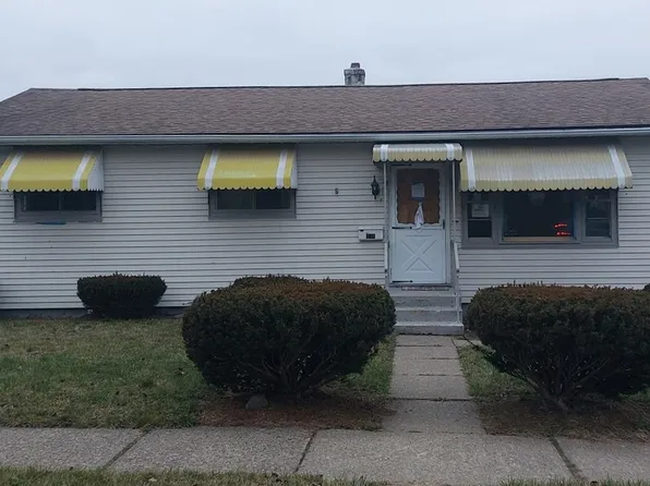 3718 Wylam Ave, Moosic, PA 18507