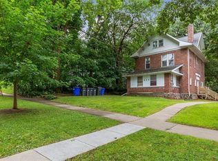 809 17th St SE APT 2, Cedar Rapids, IA 52403