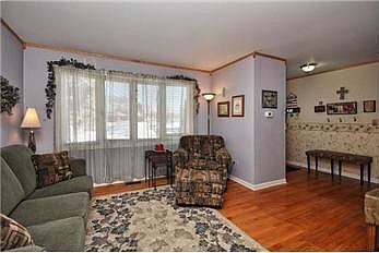 4th image of 4841 Eastwood Ct
