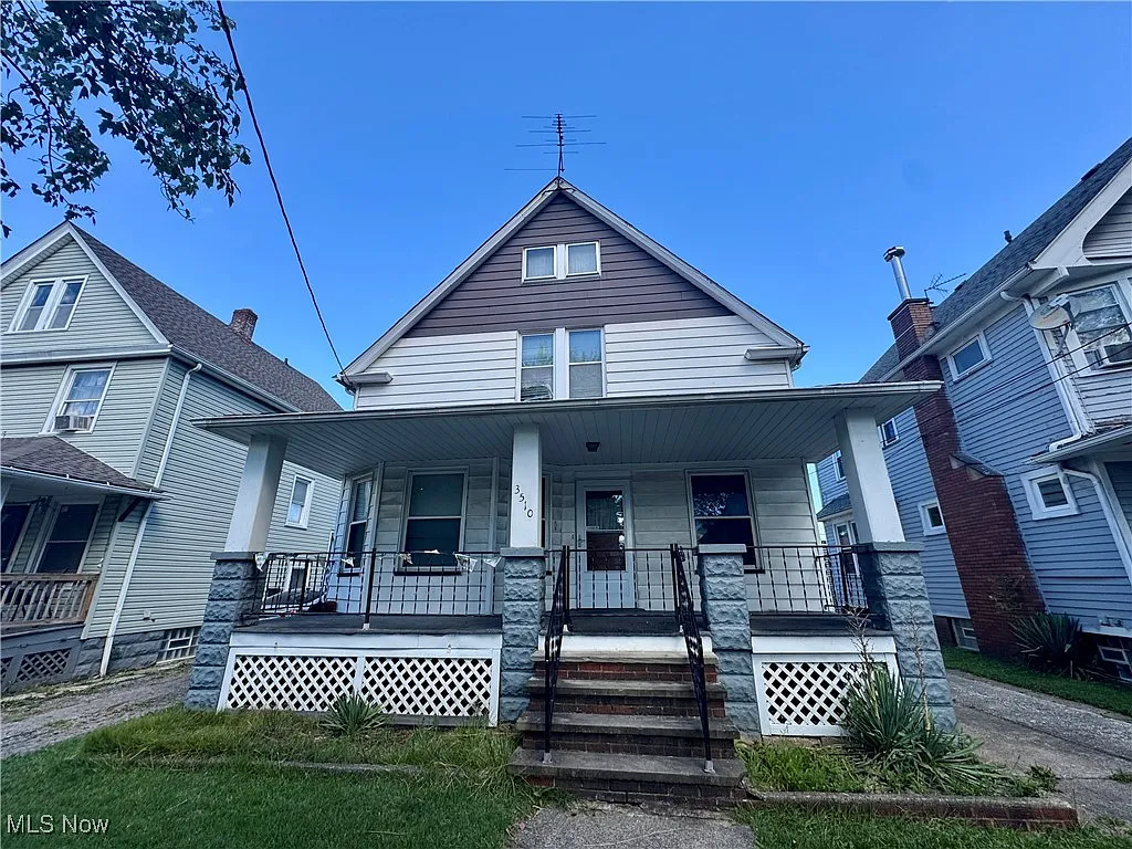 3510 Riverside Ave photo 1