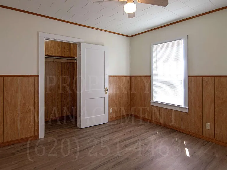 1318 W 6th St — Photo 16