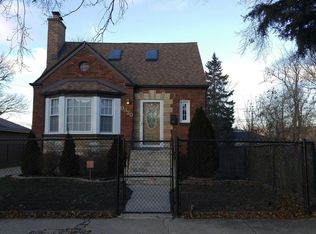 9320 S Chappel Ave, Chicago, IL 60617