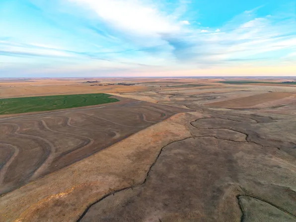 E Road 100 S, Hoxie, KS 67740