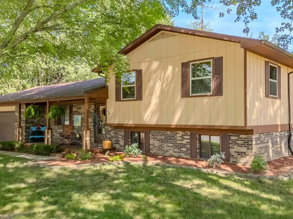 11 Colony Way, Gas City, IN 46933