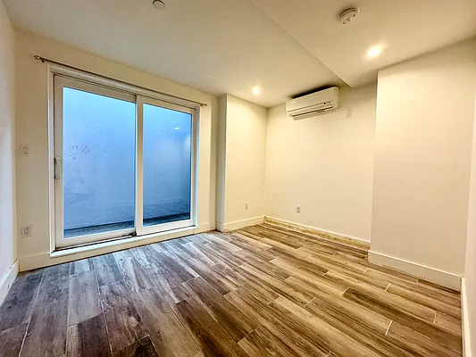 Rented by Dalan Rentals | media 19