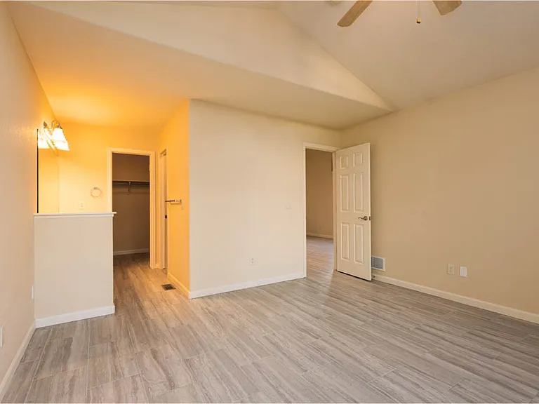 173 Lindenwood Ave — Photo 11