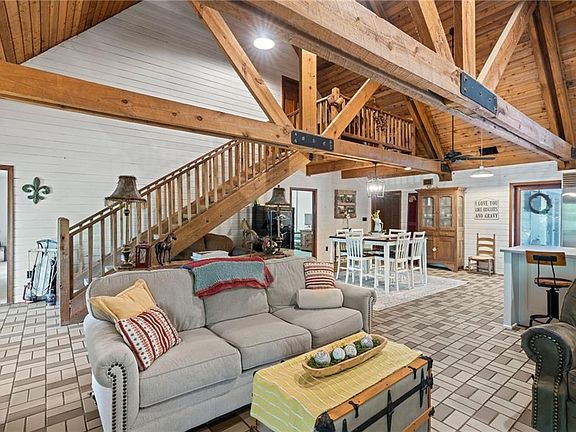 5th image of 1510 Beaver Cir