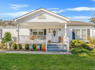 1407 Middle Rd UNIT 258, Calverton, NY 11933