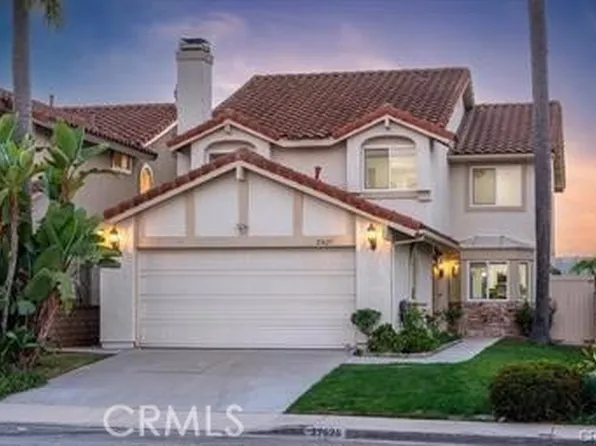 27625 Niguel Village Dr, Laguna Niguel, CA 92677