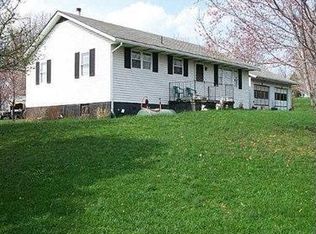 554 Collier Rd, Uniontown, PA 15401