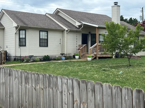 218 Orchard Dr, Nicholasville, KY 40356
