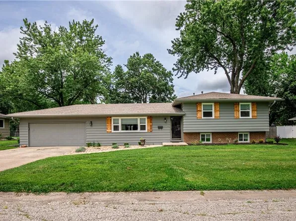 311 Jackson Ave, Garnett, KS 66032