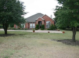 613 Boling Ranch Rd, Azle, TX 76020