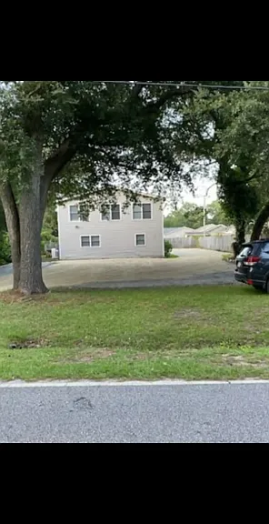 656 Macklen Ave #3 — Photo 9